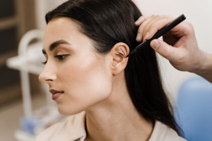 Jak wygląda zabieg korekty odstających uszu? Kompletny przewodnik dla pacjentów